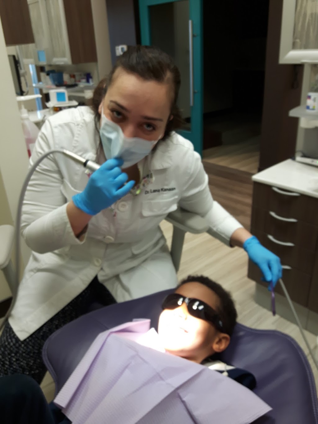 K Smiles Dental Care | 204 Ritson Rd N, Oshawa, ON L1G 0B2, Canada | Phone: (905) 433-9393