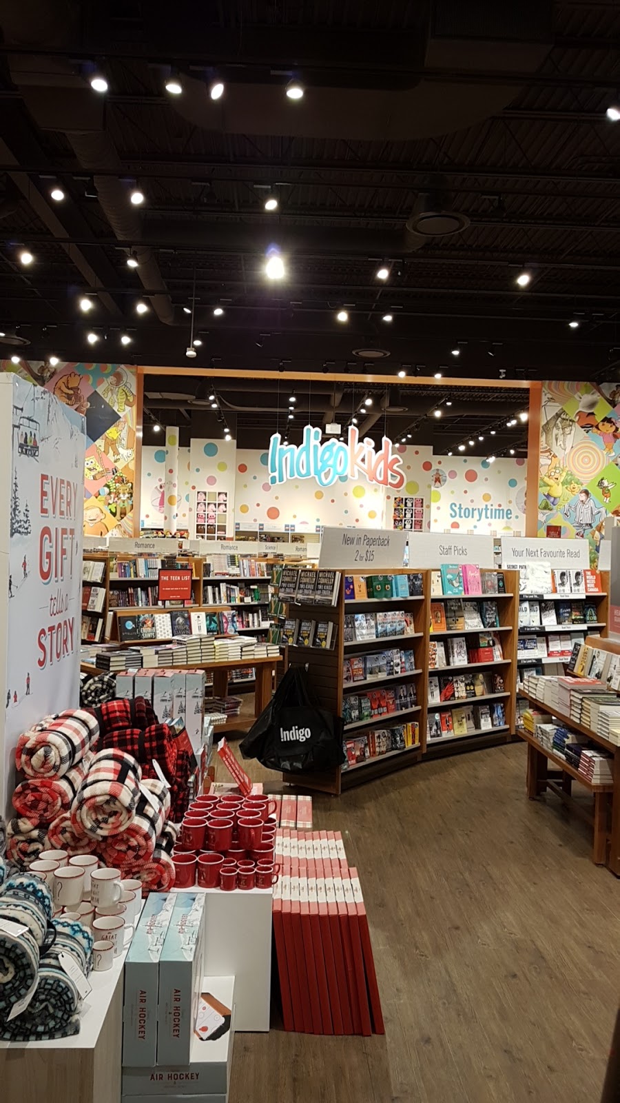 Indigo | 5015 Glen Erin Dr, Mississauga, ON L5M 0R7, Canada | Phone: (905) 820-8336