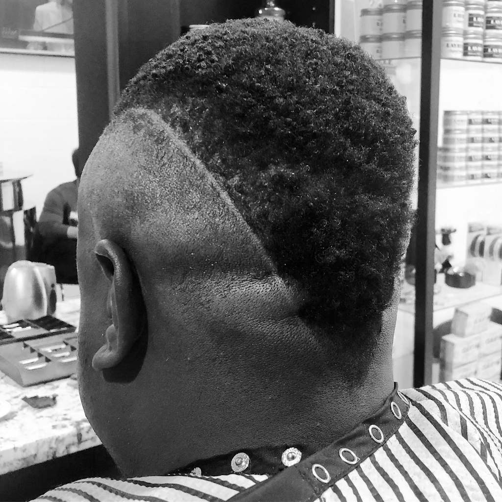 Hiz & Herz Hair Studio | 71 Speers Rd, Oakville, ON L6K 0J2, Canada | Phone: (416) 432-3815