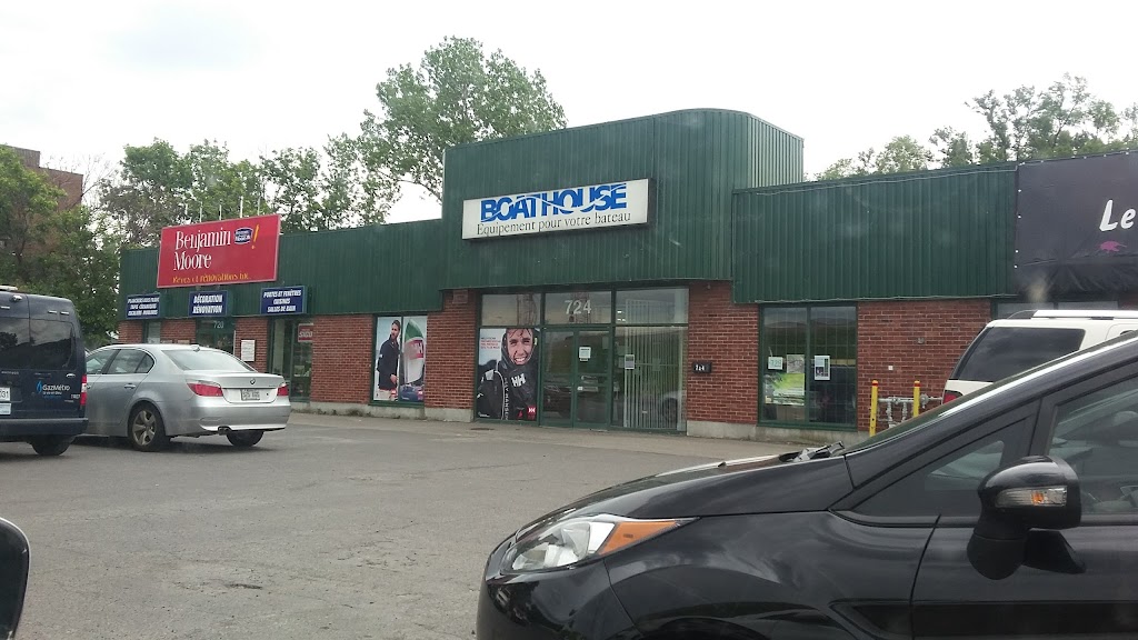 Boathouse | 724 Bd Montréal-Toronto, Dorval, QC H9S 1A1, Canada | Phone: (514) 631-8503