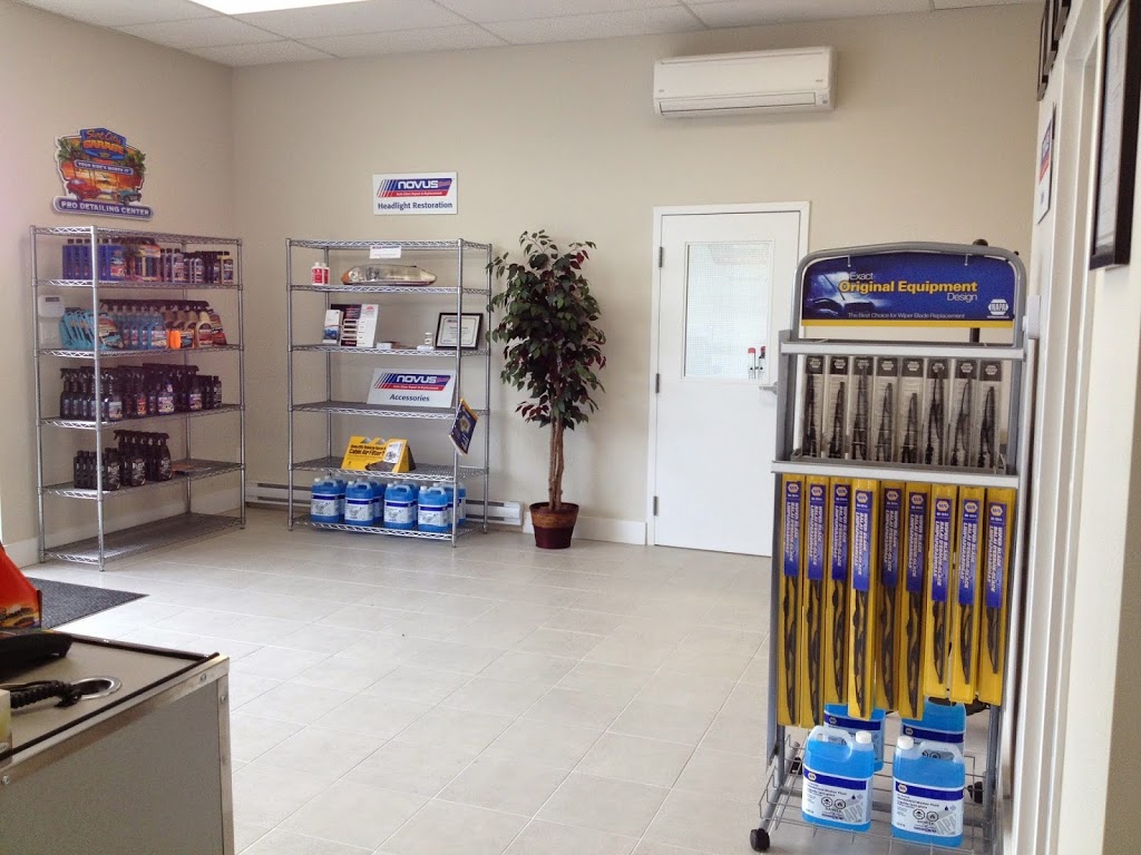 Novus Glass Halifax Bayers Lake 291 Horseshoe Lake Dr, Halifax, NS B3S 1B4, Canada