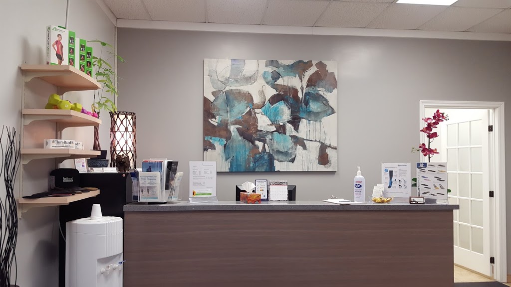 Applewood Hills Rehabilitation and Wellness Clinic 1125 Bloor St Unit