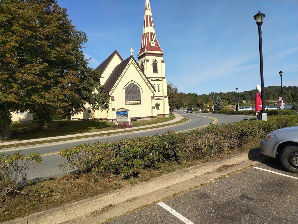 Tim Hortons | 33 Edgewater St, Mahone Bay, NS B0J 2E0, Canada | Phone: (902) 624-0889