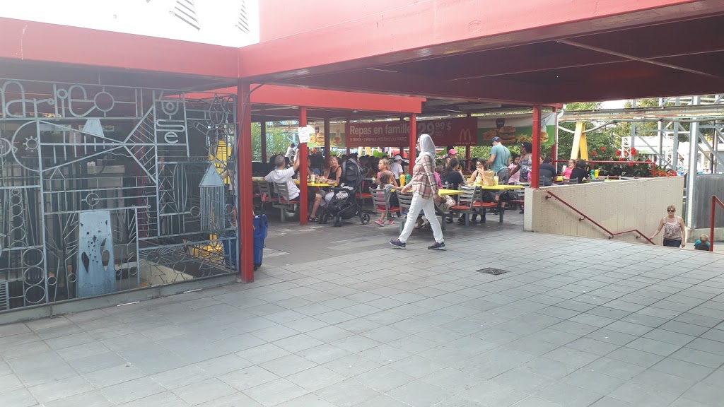 McDonalds | Conc. 0-208, Monde Des Petits, La Ronde, Montreal, QC H3C 1A9, Canada | Phone: (514) 393-9171
