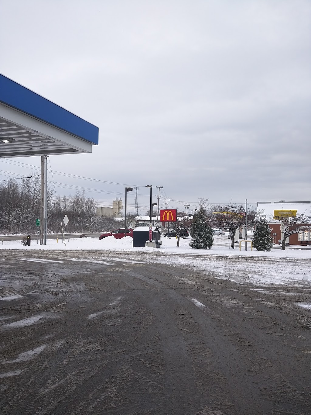 Mobil | 165 1st St, Swanton, VT 05488, USA | Phone: (802) 868-0090