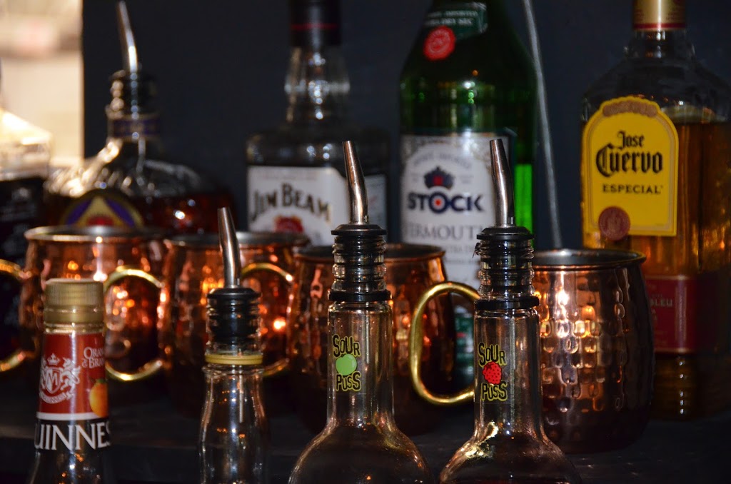 The Glen Bar + Grill | 36036 S Parallel Rd, Abbotsford, BC V3G 2K4, Canada | Phone: (604) 859-3477