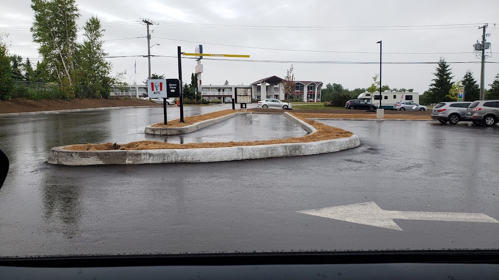 KFC | 2772 Mountain Rd, Moncton, NB E1G 2W7, Canada | Phone: (506) 777-9316