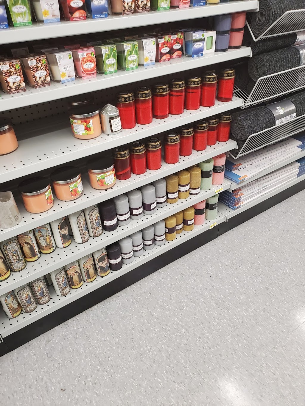 Dollarama | 3464 Lake Shore Blvd W, Etobicoke, ON M8W 1N4, Canada | Phone: (416) 536-1477