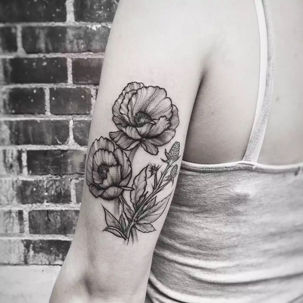 Golden Iron Tattoo Studio | 3453 Yonge St, North York, ON M4N 2N3, Canada | Phone: (647) 748-3453