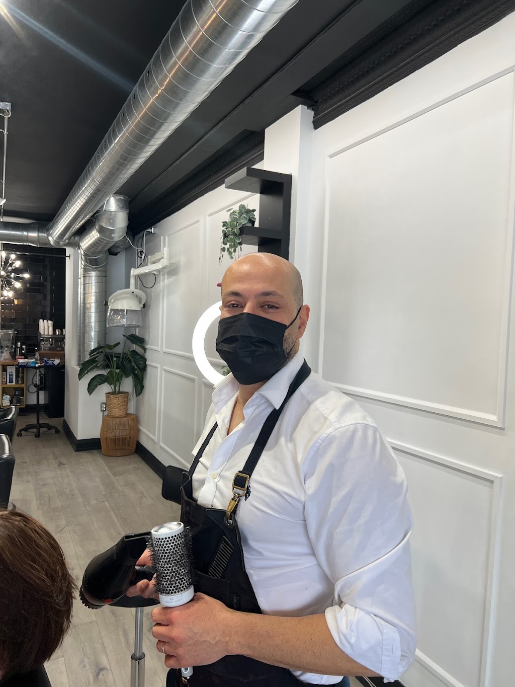 Shampoo Hair Salon | 124 Spadina Ave, Ottawa, ON K1Y 2C1, Canada | Phone: (613) 725-1999