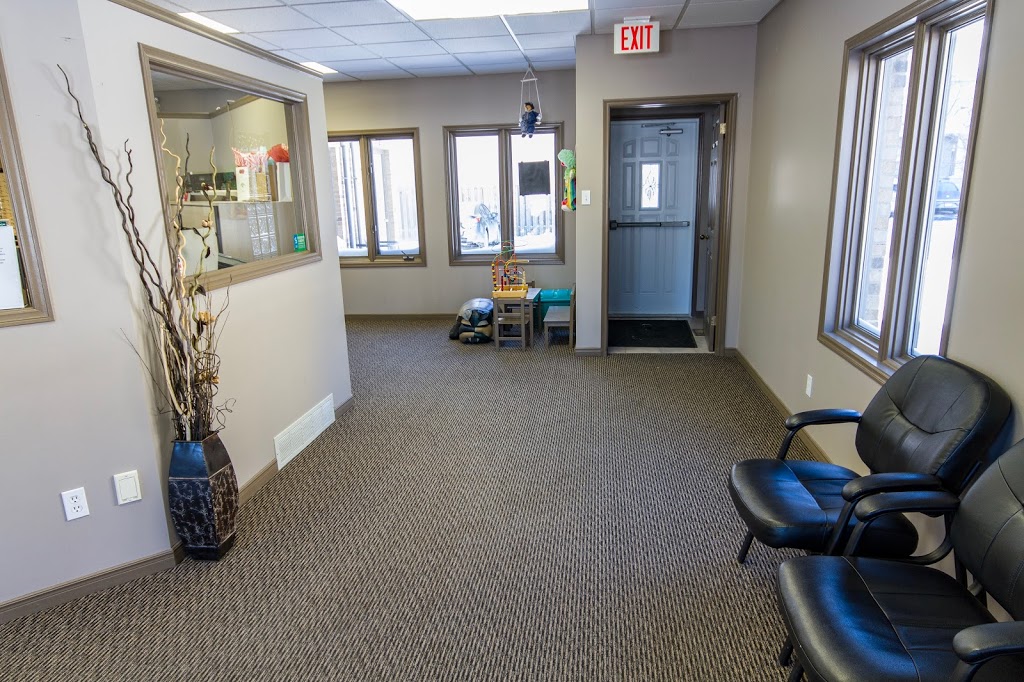 Bronte Optometry | 110 Nelson St, Oakville, ON L6L 3H9, Canada | Phone: (905) 827-2228
