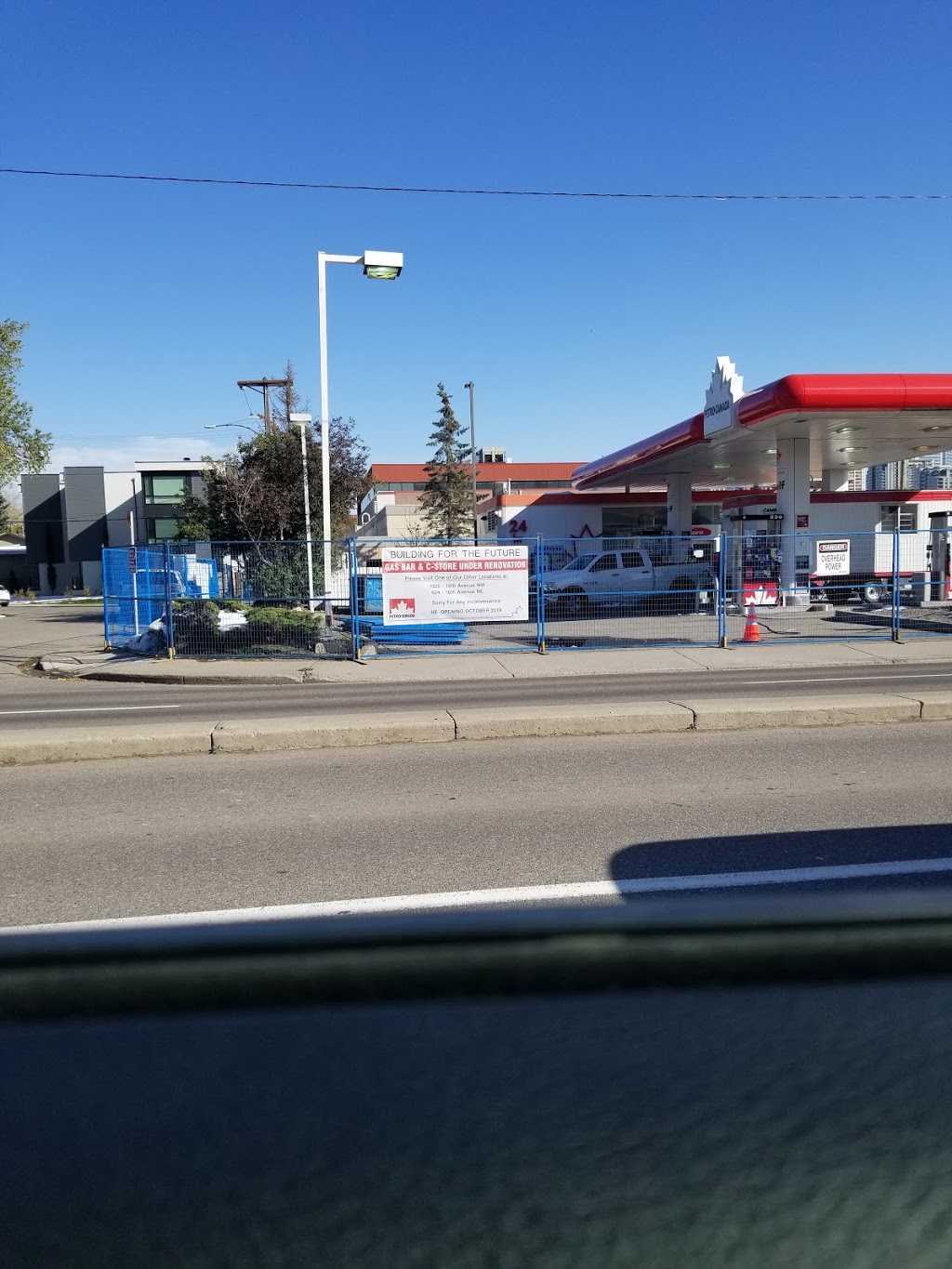 Petro-Canada | 1438 Kensington Rd NW, Calgary, AB T2N 3P9, Canada | Phone: (403) 283-1503