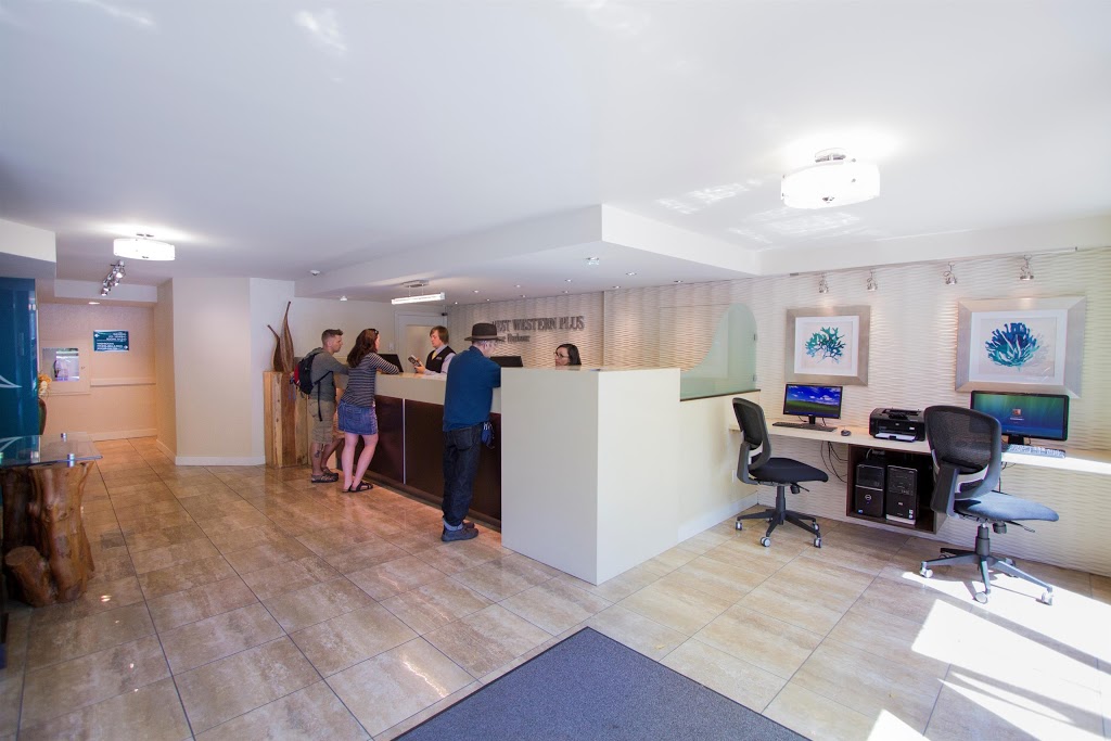 Best Western Plus Inner Harbour | 412 Quebec St, Victoria, BC V8V 1W5, Canada | Phone: (250) 384-5122