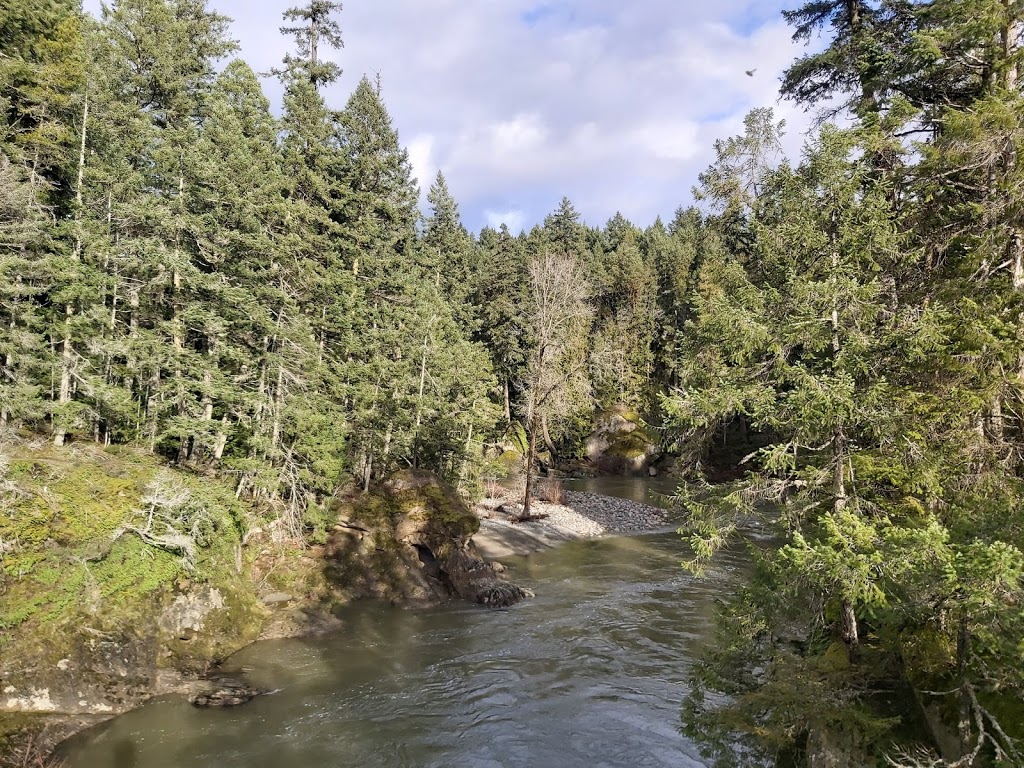 Camp Narnia | 2756 BC-19, Nanoose Bay, BC V9P 9L2, Canada | Phone: (604) 771-0972