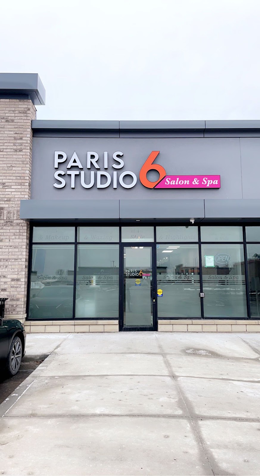 Paris Studio 6 | 1070 Rest Acres Rd, Paris, ON N3L 0B5, Canada | Phone: (519) 442-1596