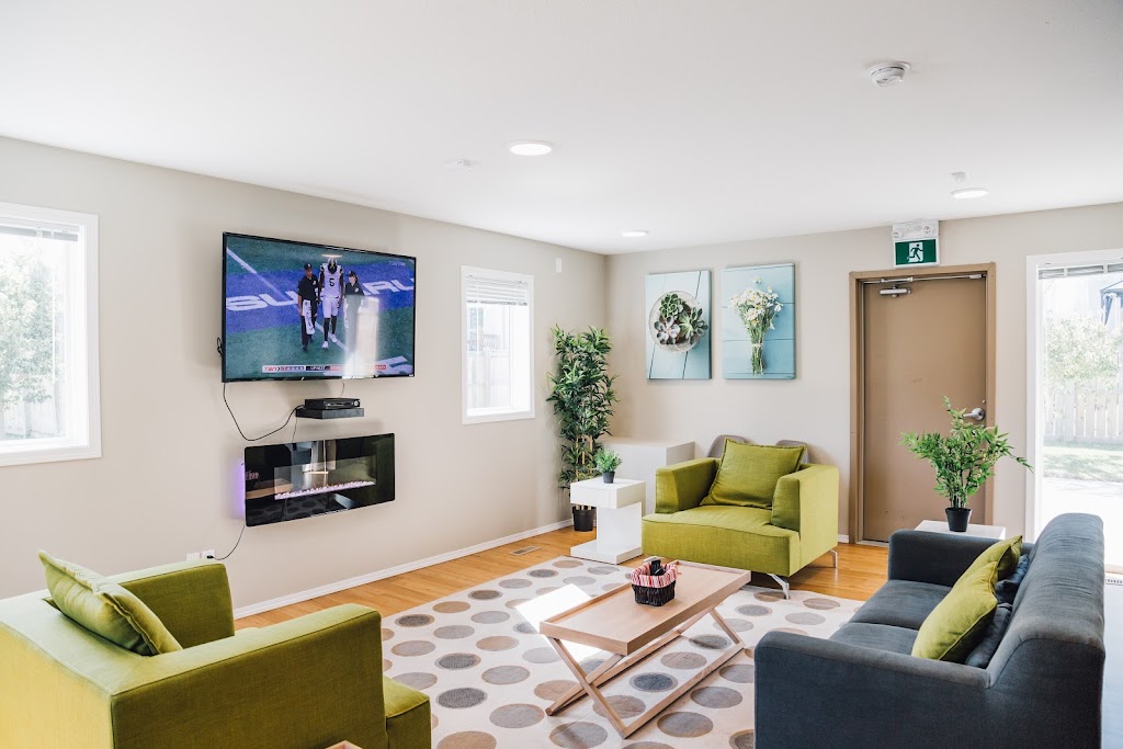 Edgewood Place - Broadstreet Properties Ltd. | 10 Guy Savoie Dr, Winnipeg, MB R2J 4L9, Canada | Phone: (204) 777-5182