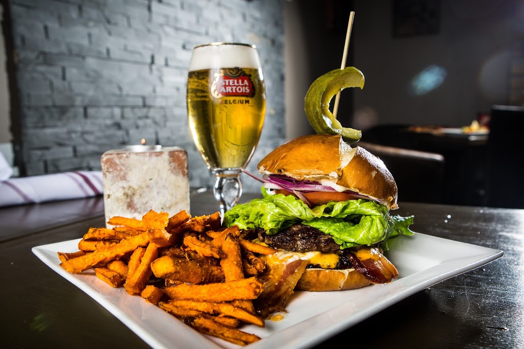 Twoeleven Main | 211 Main St, Port Dover, ON N0A 1N0, Canada | Phone: (519) 583-3251