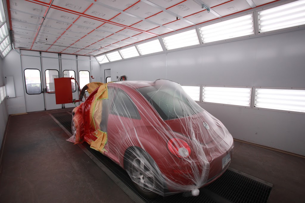 CSN Glen-Merritt Collision | 975 Niagara St, Welland, ON L3C 1M5, Canada | Phone: (905) 735-9630