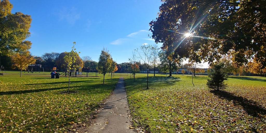 Edgewood Park | 107 Oakley Blvd, Scarborough, ON M1P 3R1, Canada | Phone: (416) 338-4386