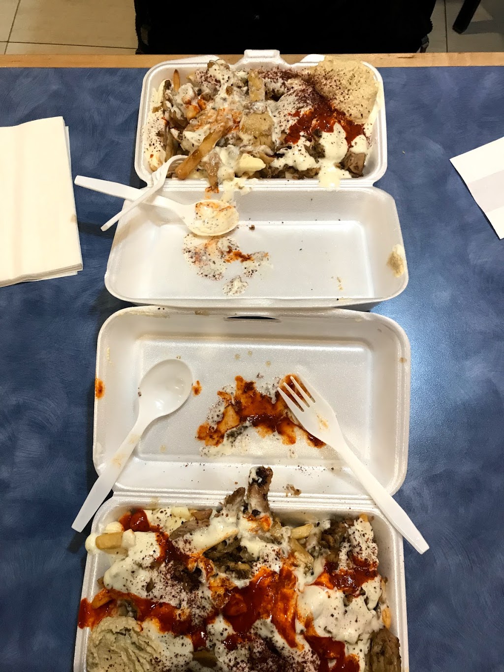 Osmows Shawarma | 1746 Victoria Park Ave, North York, ON M1R 1S1, Canada | Phone: (416) 751-6666