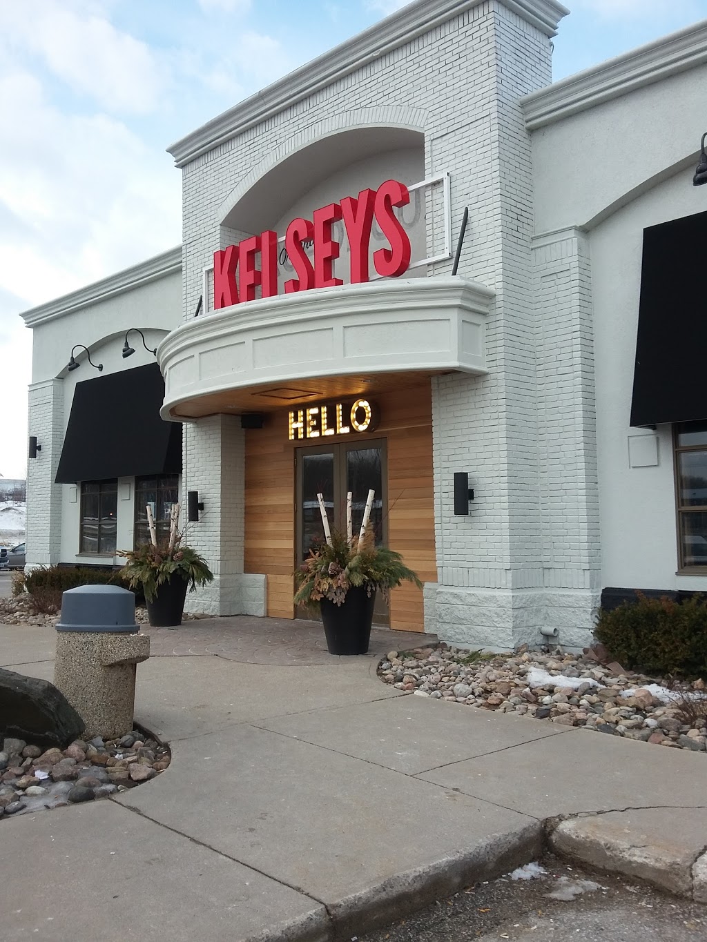 Kelseys Original Roadhouse | 917 King St, Midland, ON L4R 4L3, Canada | Phone: (705) 526-2784