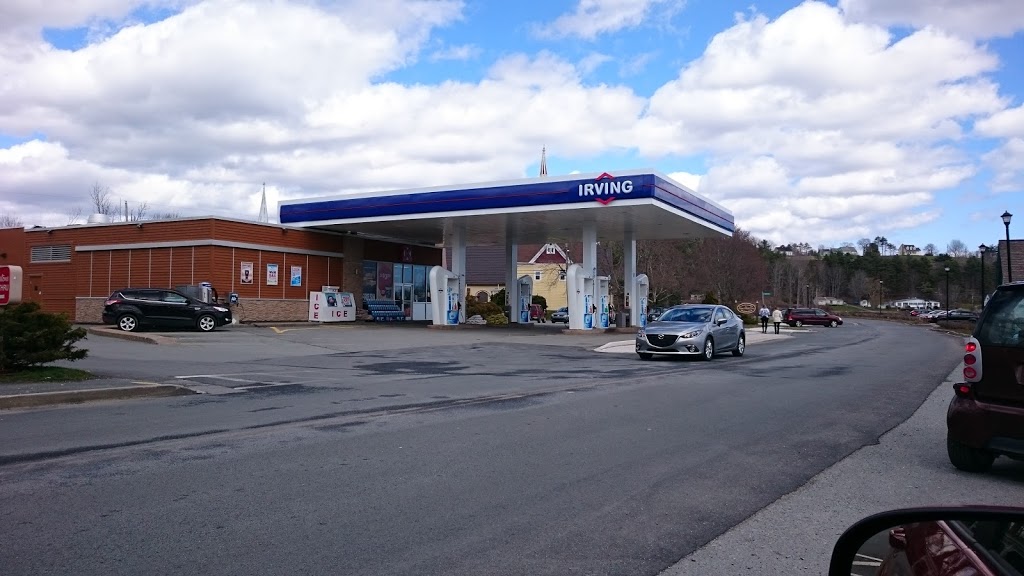 Irving Oil | 33 Edgewater St, Mahone Bay, NS B0J 2E0, Canada | Phone: (902) 624-6311