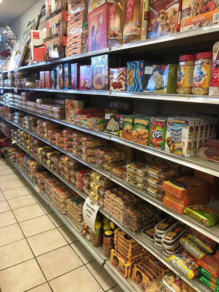 Singh Foods | 900 Ray Lawson Blvd, Brampton, ON L6Y 5J7, Canada | Phone: (905) 796-2995