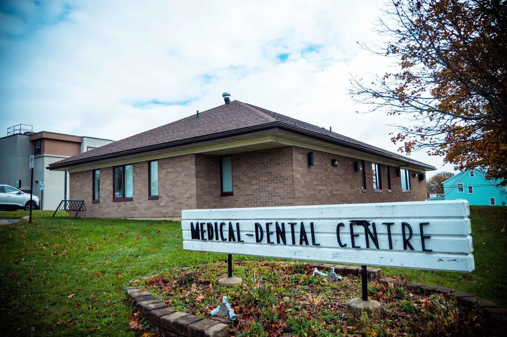 Lunenburg Family Health | 42 High St, Lunenburg, NS B0J 2C0, Canada | Phone: (902) 634-7000
