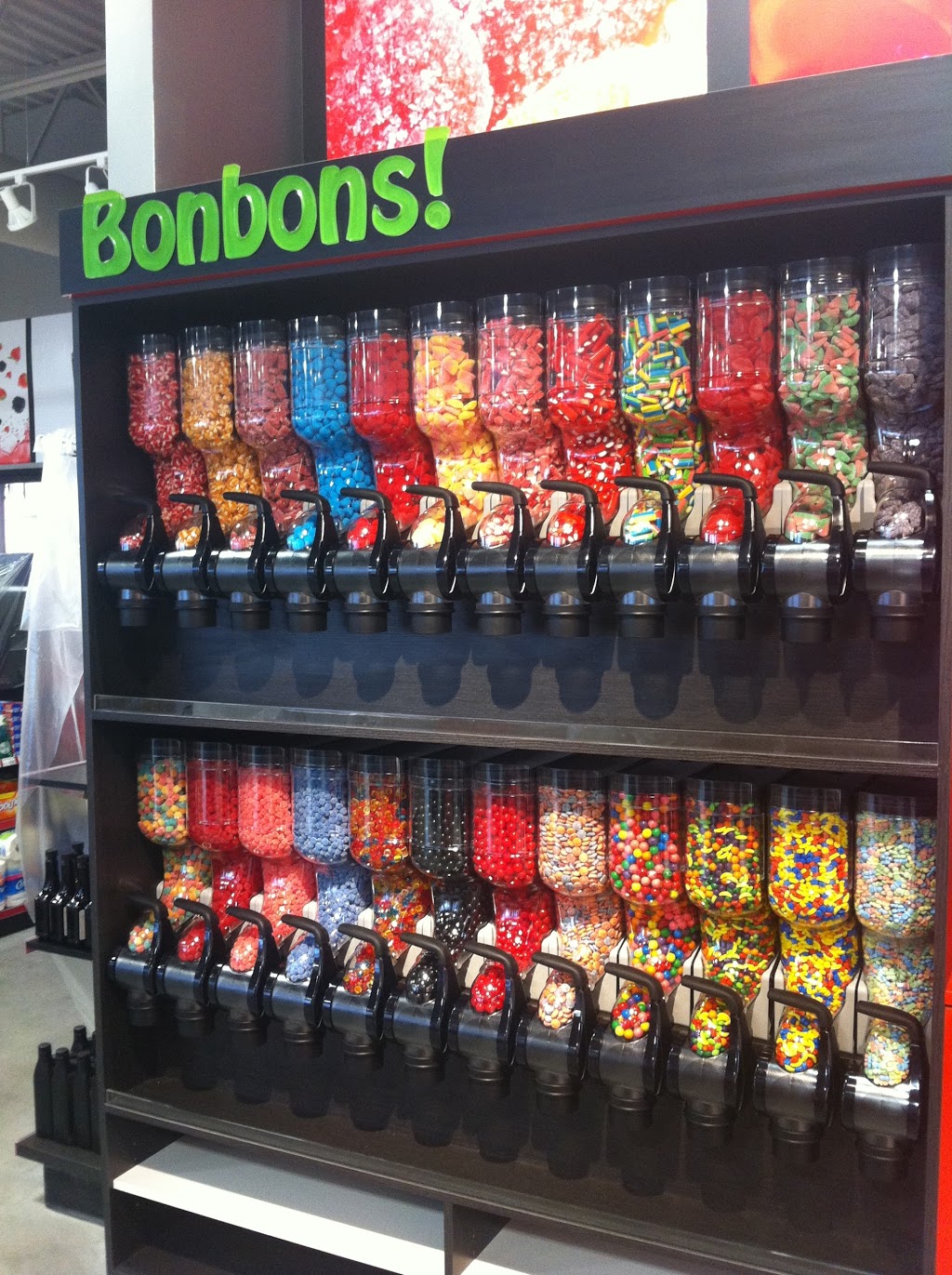 Petro-Canada | 405 Rue de Carillon, Saint-Jean-sur-Richelieu, QC J3B 4C1, Canada | Phone: (450) 376-6771