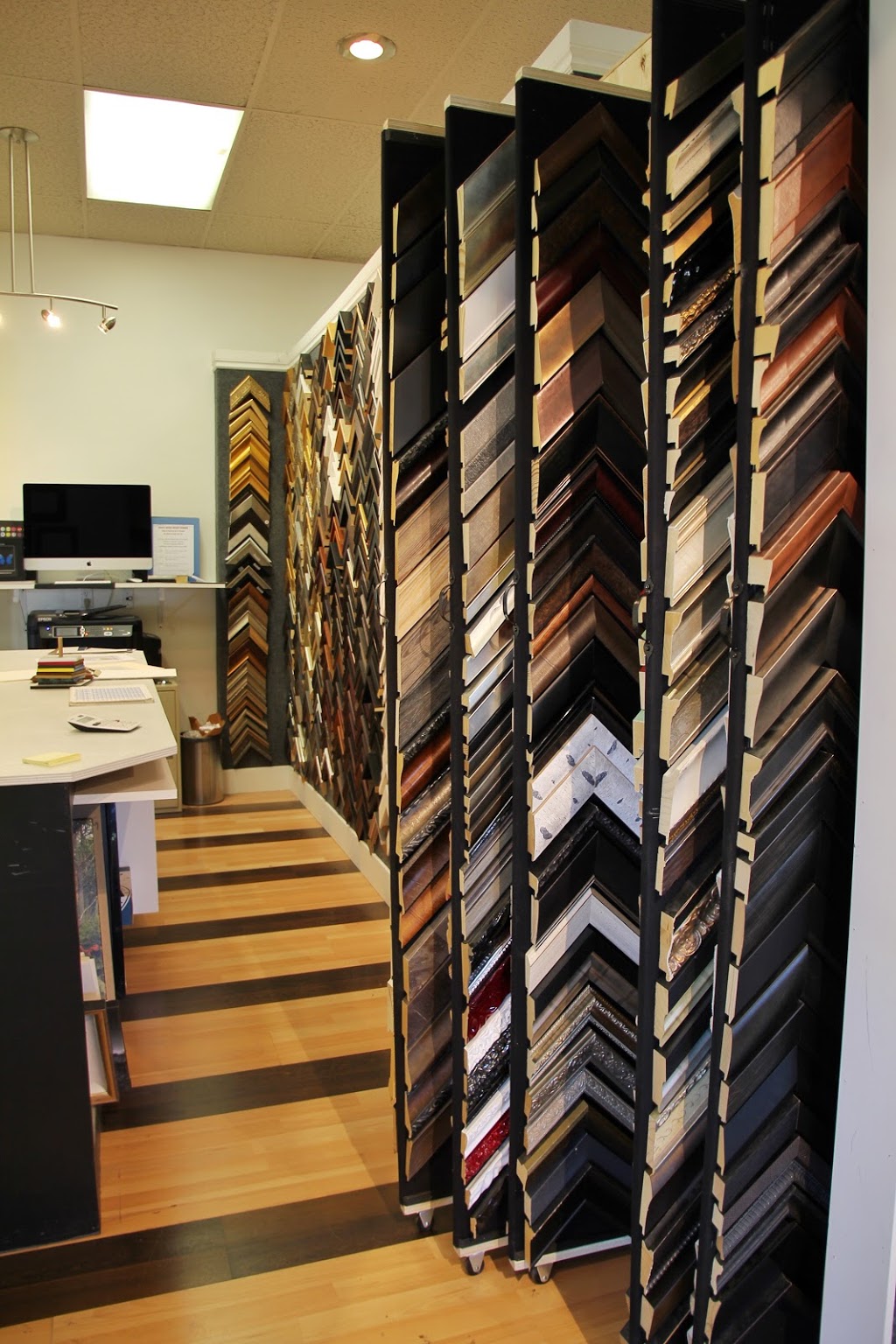 Picture Perfect Gallery | 3980 Shelbourne St, Victoria, BC V8N 3E2, Canada | Phone: (250) 721-1313