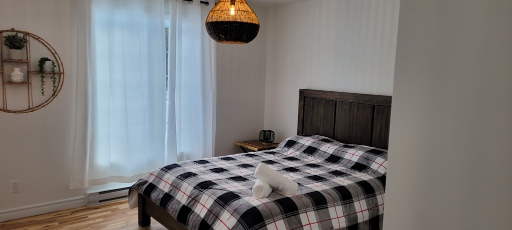 Auberge du Renard | 450 Chem. Robillard, Saint-Zénon, QC J0K 3B0, Canada | Phone: (514) 769-5283