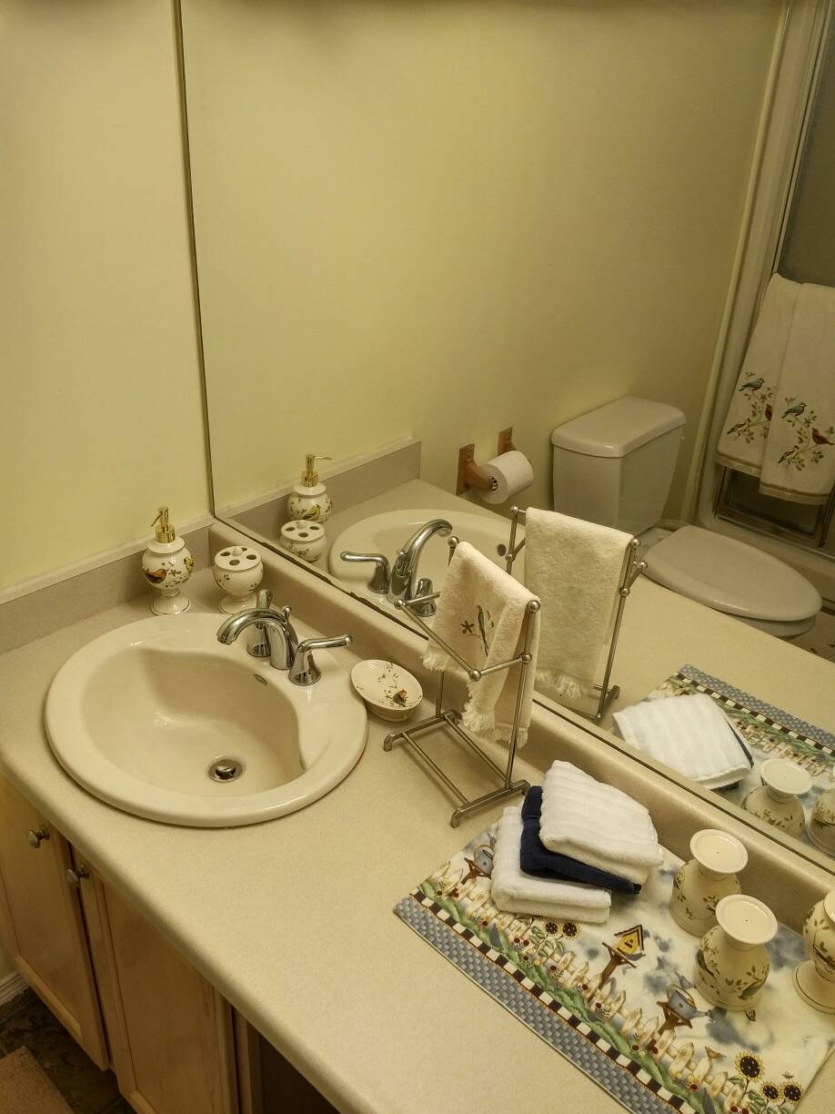 Galloway Nest | 178128 Priddis Valley Rd W, Priddis, AB T0L 1W1, Canada | Phone: (403) 931-7191