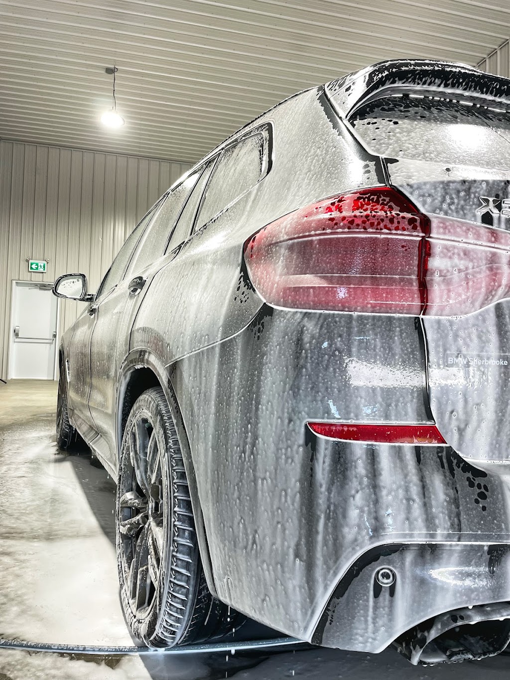 Luxe & Emblème | 2426 Av. Vallée CP 272, Plessisville, QC G6L 2Y7, Canada | Phone: (819) 806-9832