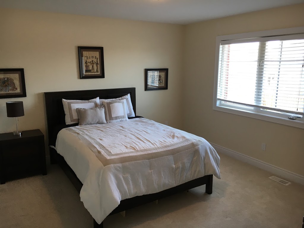 Mountaincroft BnB | 103 Garbutt Cres, Collingwood, ON L9Y 0H5, Canada | Phone: (416) 931-3811
