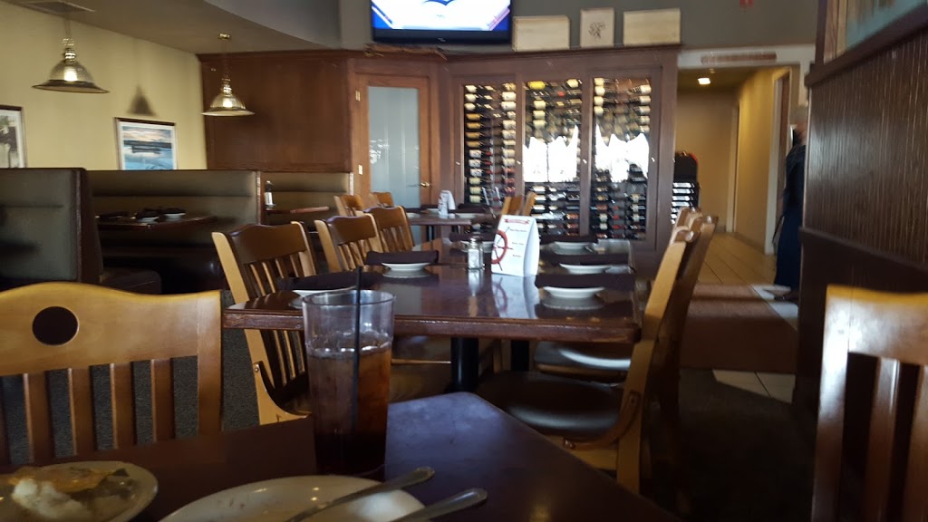 Crews Inn | 31988 N River Rd, Harrison Charter Township, MI 48045, USA | Phone: (586) 463-8144