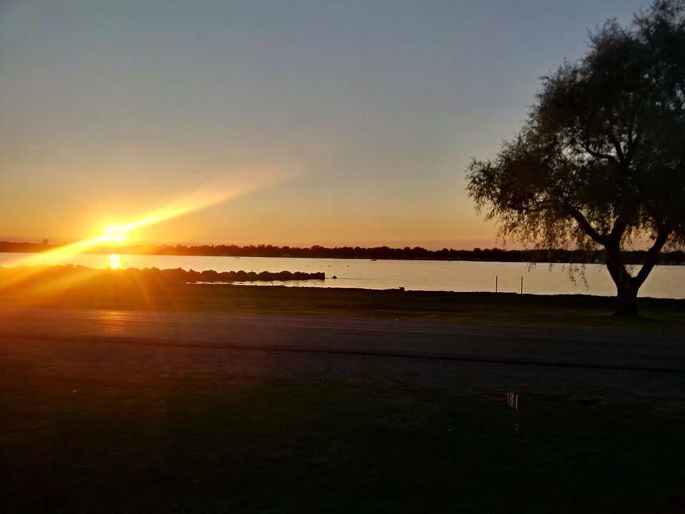Walpole Island Riverfront Cottages & Waterway Tours | 1808 North, River Rd, Walpole Island, ON N8A 4K9, Canada | Phone: (519) 437-0982