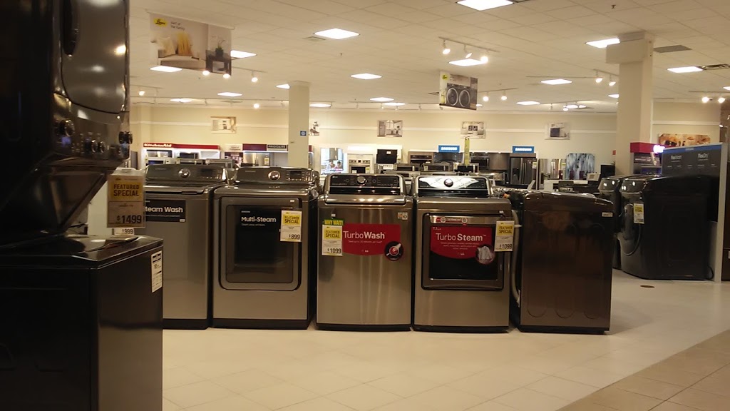 Leons Furniture | 3050 Vega Blvd, Mississauga, ON L5L 5X8, Canada | Phone: (905) 288-2780