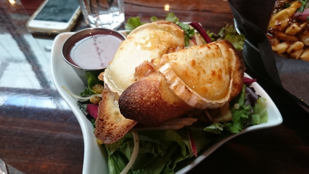 Archibald Microbrasserie (Montreal Intl. Airport) | 975 boul. Roméo-Vachon N, Saint-Laurent, QC H4Y 1H6, Canada | Phone: (514) 687-9977
