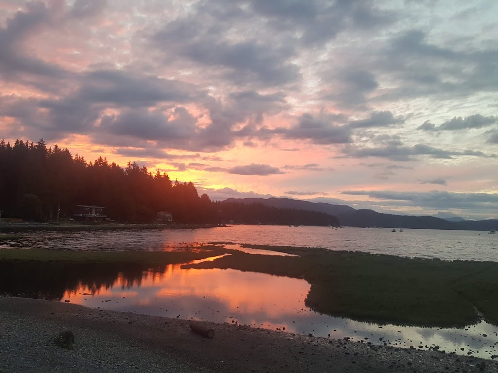 We-Wai-Kai Camp Site | Rebecca Spit Rd, Comox-Strathcona J, BC V0P 1H0, Canada | Phone: (250) 285-3111