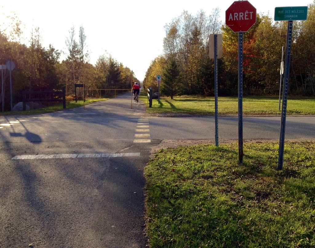 Stationnement Velopiste Jacques-Cartier/Portneuf | Saint-Gabriel-de-Valcartier, QC G0A 4N1, Canada