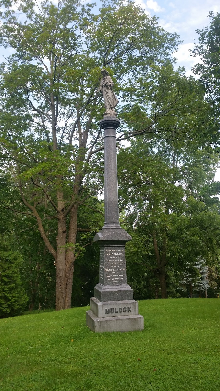 Newmarket Cemetery | 112 Main St N, Newmarket, ON L3Y 4A1, Canada | Phone: (905) 836-5133