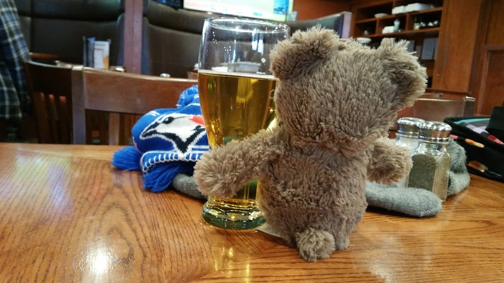 Bernies Bar & Grill | 1290 Byron Baseline Rd, London, ON N6K 2E3, Canada | Phone: (519) 471-7098