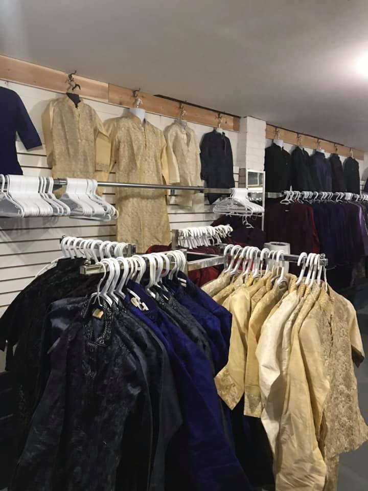 Kaniz Boutique House | 2889 Danforth Ave, Toronto, ON M4C 1M3, Canada | Phone: (647) 772-5470