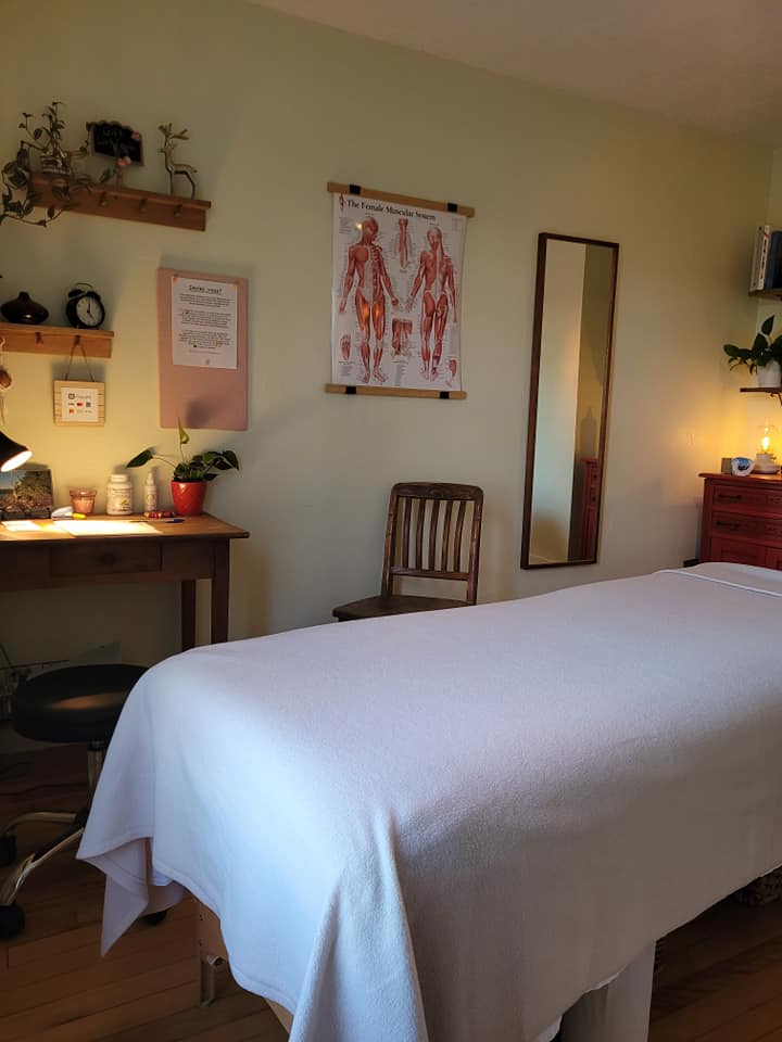 Jennifer Sanscartier Massothérapeute - Massage Therapist | 239 Rue Queen, Sherbrooke, QC J1M 1K5, Canada | Phone: (819) 588-1576