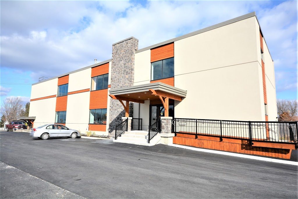 Century 21 B.J. Roth Realty Ltd., Brokerage | 450 West Street N, Orillia, ON L3V 5E8, Canada | Phone: (705) 325-1366