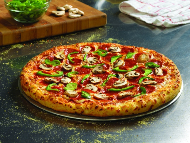Dominos | 1038 Burnhamthorpe Rd E, Mississauga, ON L4Y 2X6, Canada | Phone: (905) 238-4999