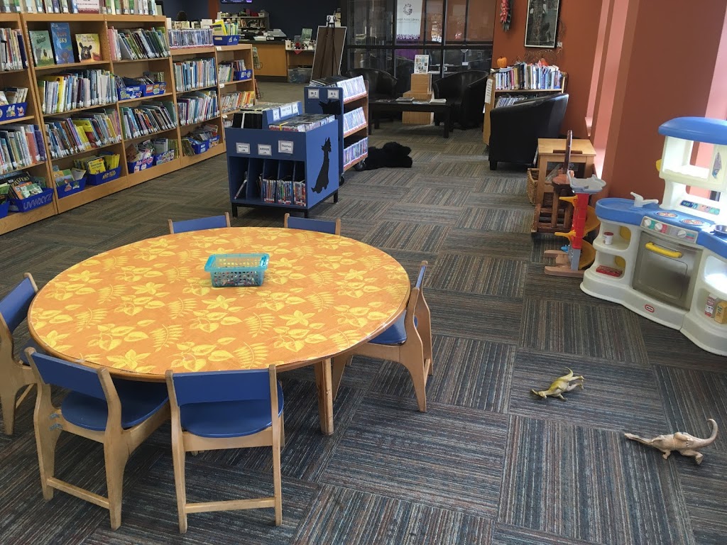 Guelph Public Library - Scottsdale | 650 Scottsdale Dr, Guelph, ON N1G 3M2, Canada | Phone: (519) 829-4402