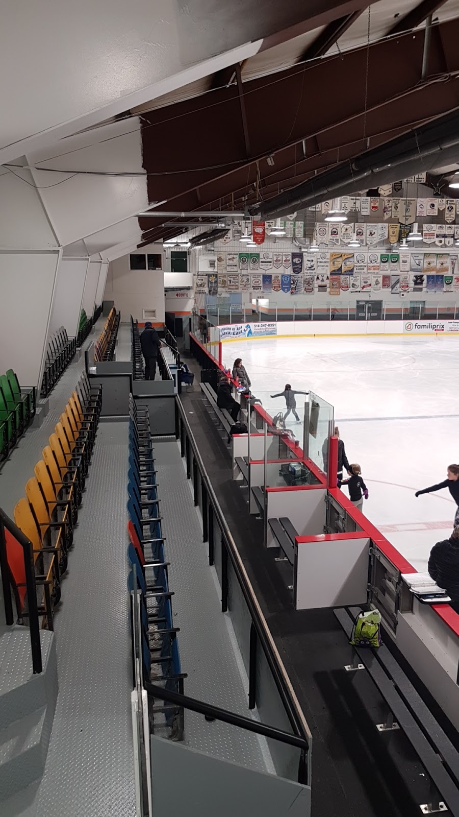 Centre Sportif St-Lin-Laurentides | 490 Rue Saint-Isidore, Saint-Lin - Laurentides, QC J5M 2V1, Canada | Phone: (450) 439-2411