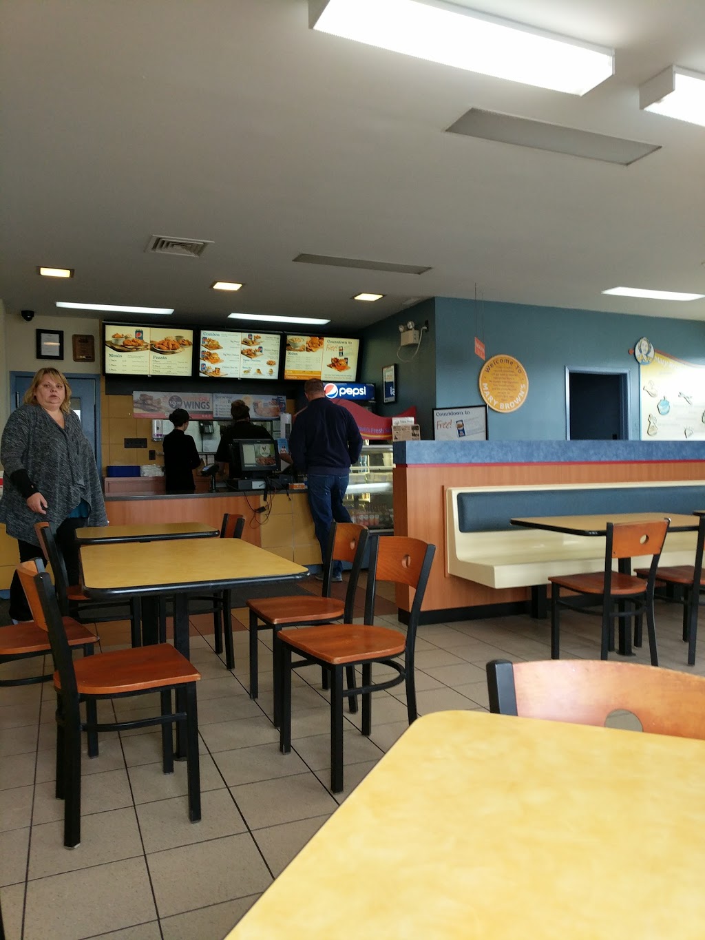 Mary Browns | 4 Elizabeth Dr, Paradise, NL A1L 1V2, Canada | Phone: (709) 782-3331