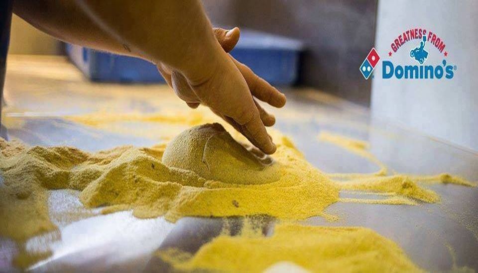 Dominos Pizza | 889 Exmouth St, Sarnia, ON N7T 5R3, Canada | Phone: (519) 332-3733